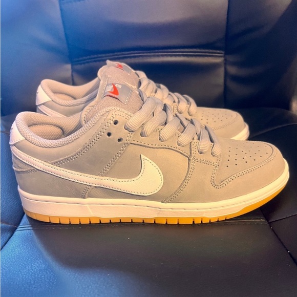 SB Dunk Low Pro ISO Skate Shoes Orange Label Size 7 Men / 8.5 Women FIRM - Picture 4 of 11